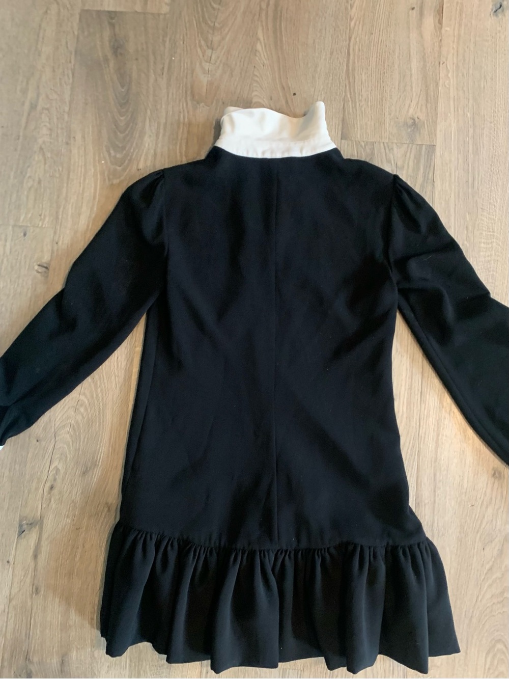 Cinq a sept Black Long-Sleeve Mini Dress with White Collar - Picture 5 of 7
